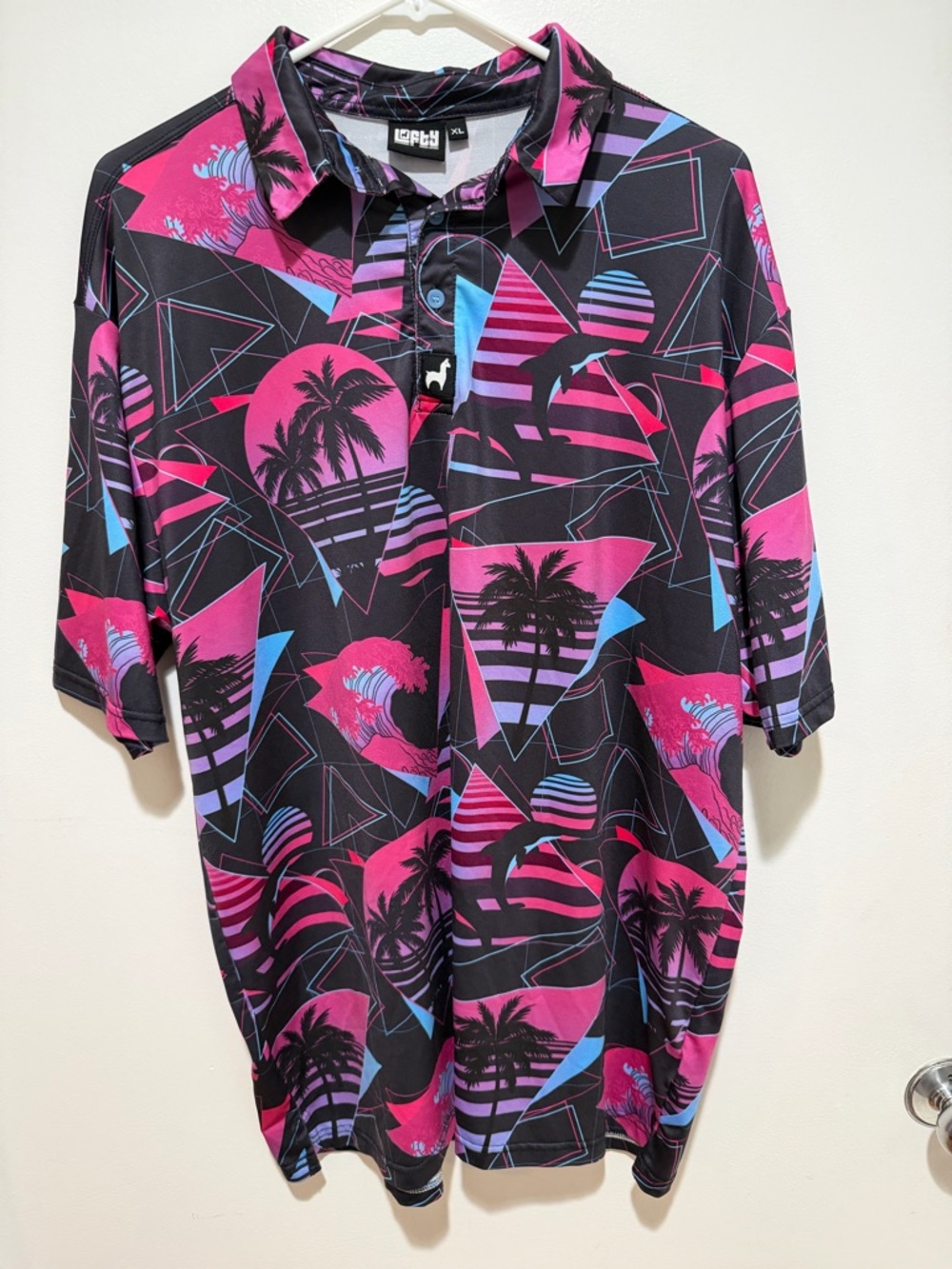 Lofty Miami vice vibes polo golf